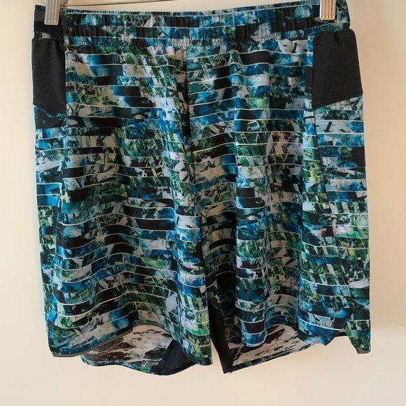 Lululemon Seawheeze: Runner short sz: m - Picture 1 of 2